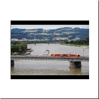 2009-07-12 Linz Donaubrücke 10.JPG